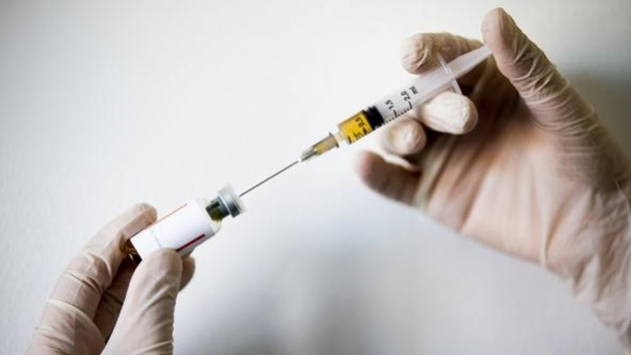 Sahte aşı kartı düzenleyen hemşire tutuklandı!