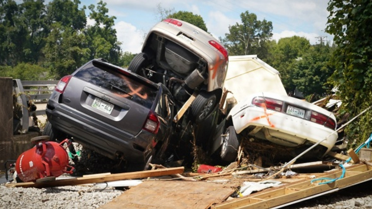 ABD'deki sel felaketinde can kaybı 21'e yükseldi, 20 kişi kayıp