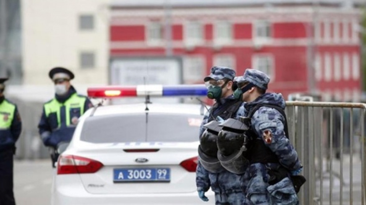 Rus polisinden Moskova'daki camide 600 Müslüman'a gözaltı!