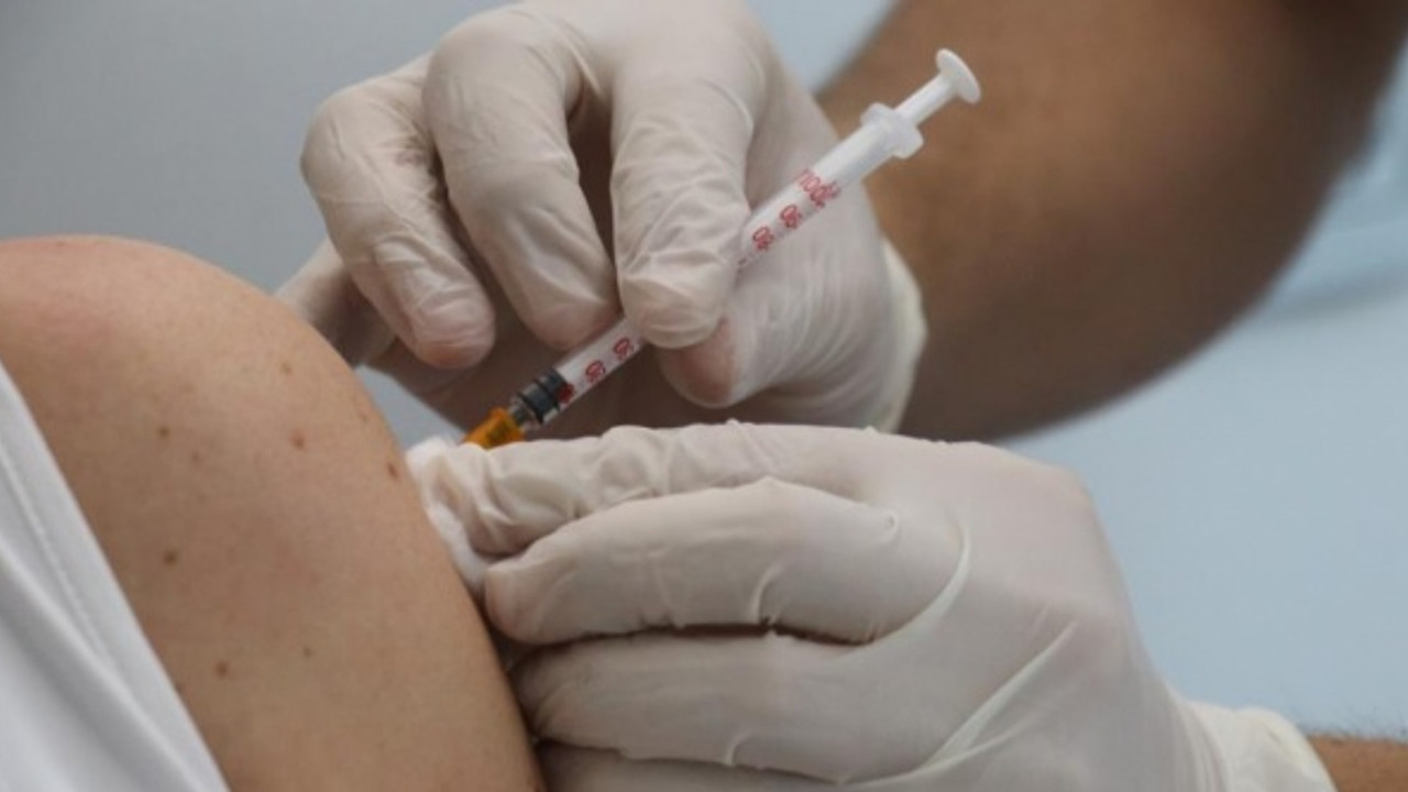 Ülke genelinde uygulanan toplam aşı miktarı 90 milyon dozu geçti