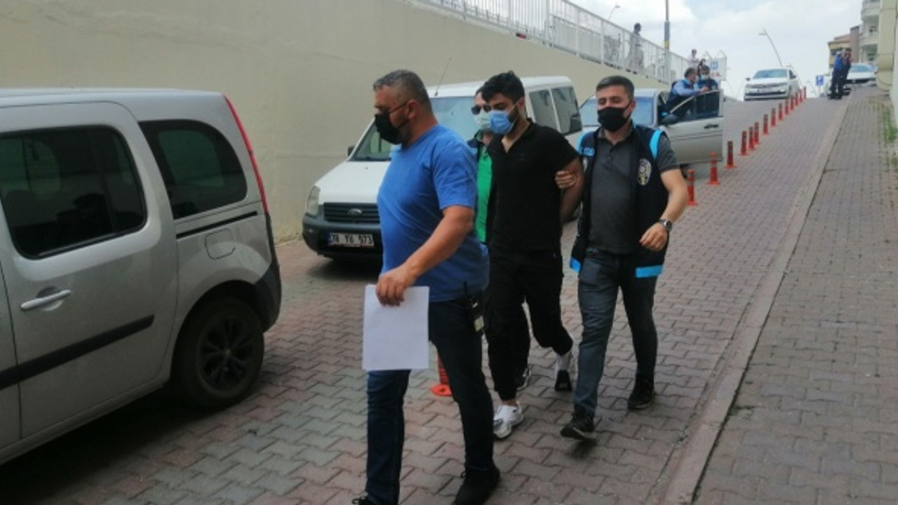 Anne ve babası öldürülen gençten şaşırtan ifade! ‘Beni de öldüreceklerdi’