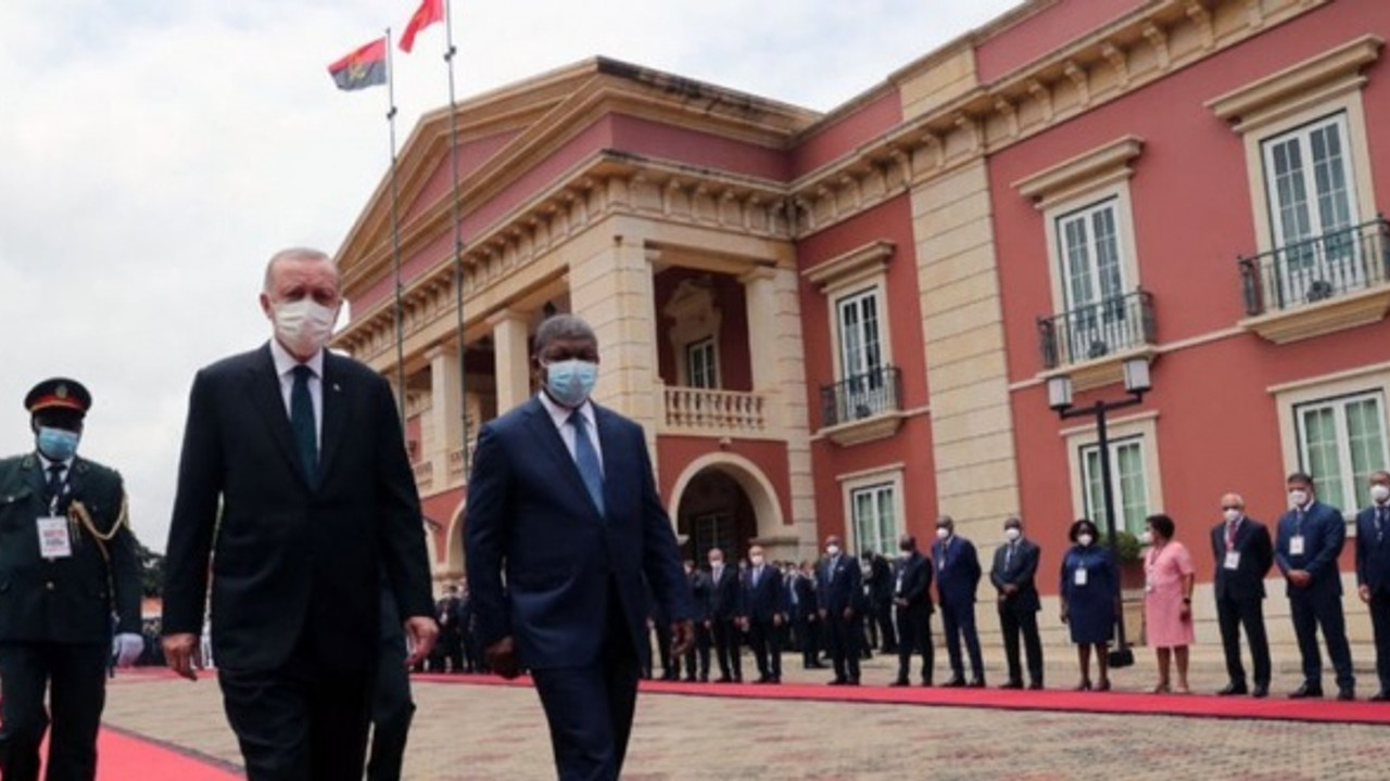 Cumhurbaşkanı Erdoğan Angola'da!