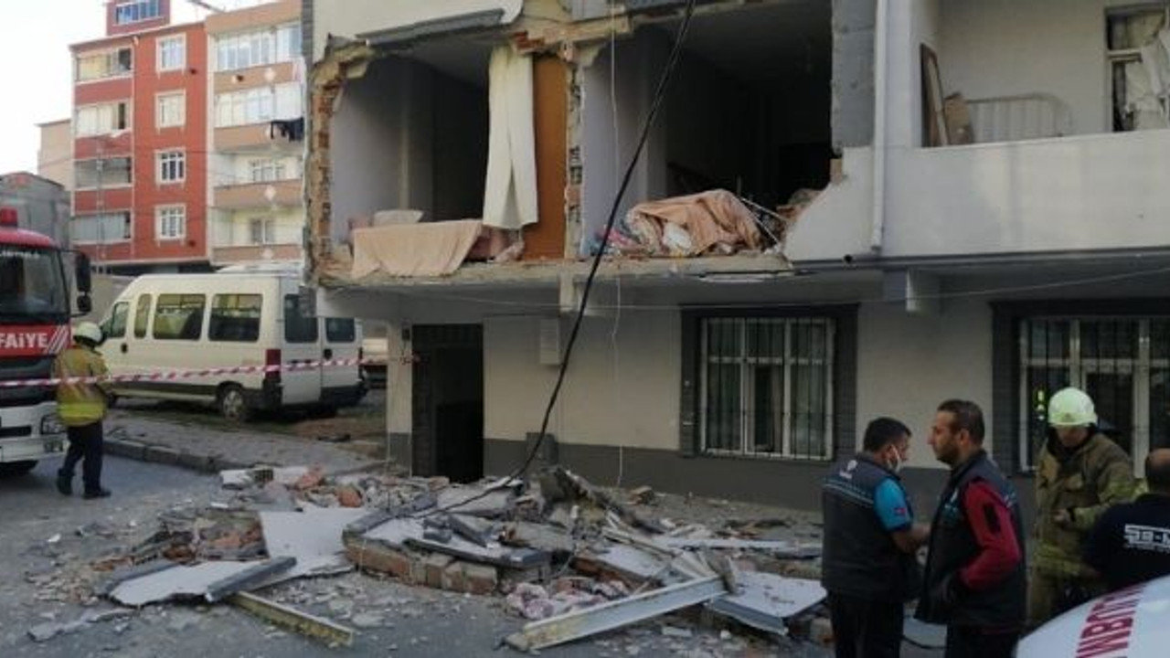 Ocağı açık unuttular! Patlamada hamile kadın yaralandı...