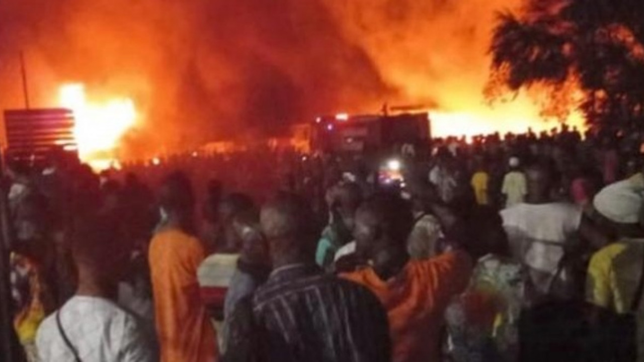 Ülke yakıt tankeri faciasıyla sarsıldı!