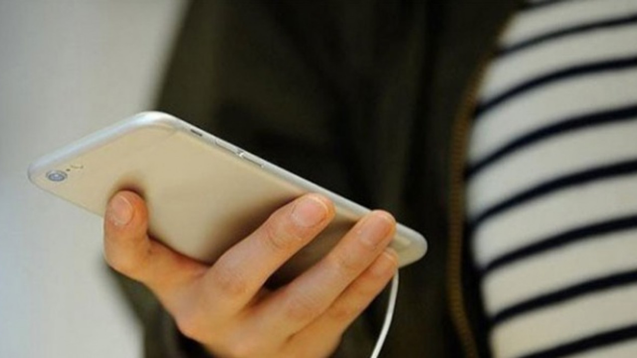 Ruslar QR kodu olmadan, sosyal alanlara giremeyecek!