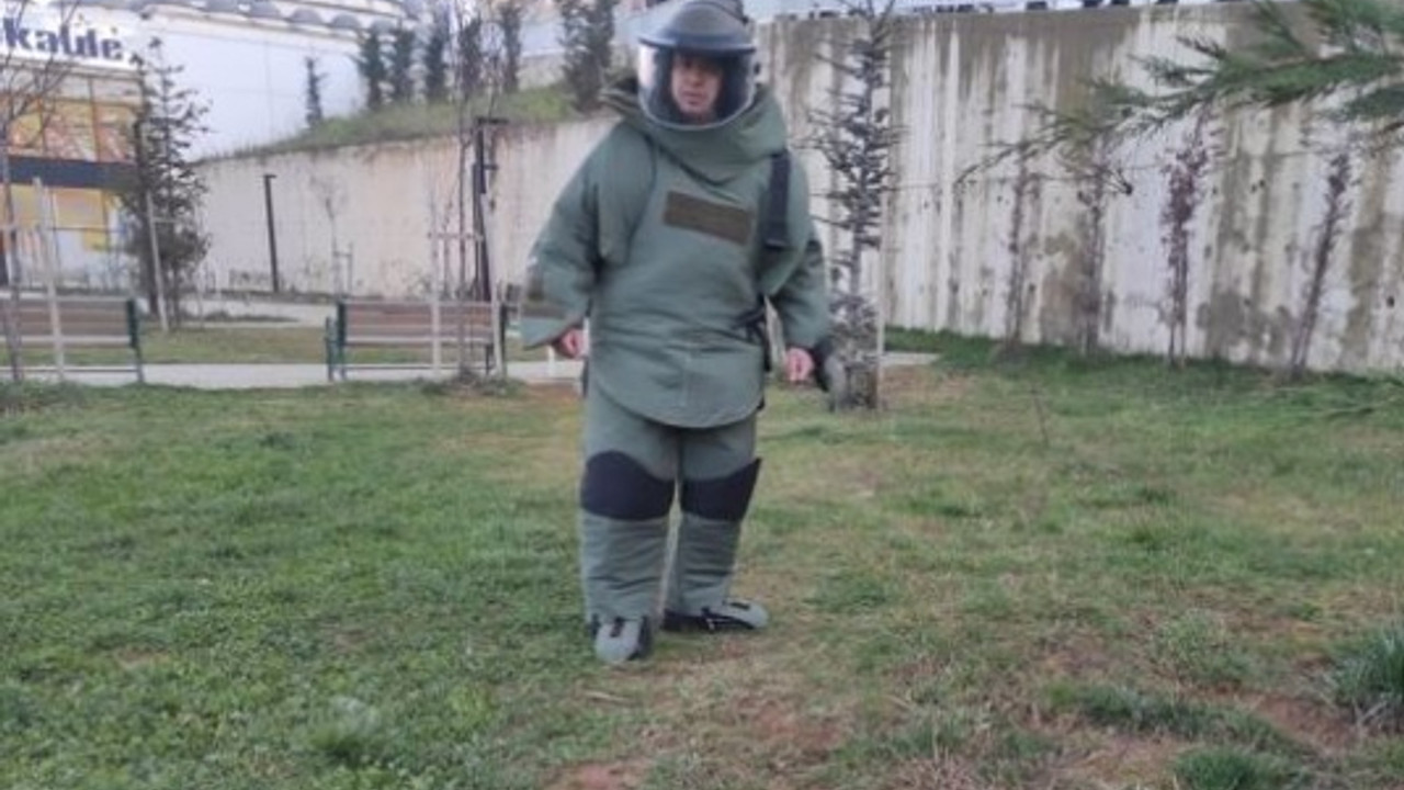 Herkes panik oldu! Korkutan bomba ihbarı...