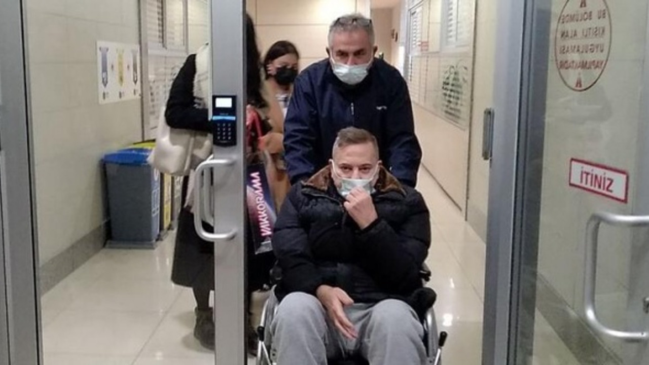 Mehmet Ali Erbil tekerlekli sandalyeyle adliyede!