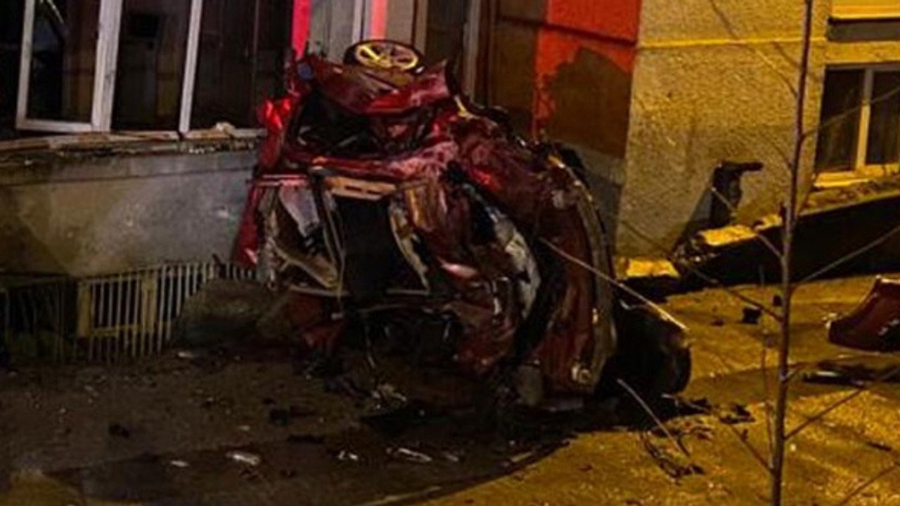 Kahreden kaza! Bir aile yok oluyordu...