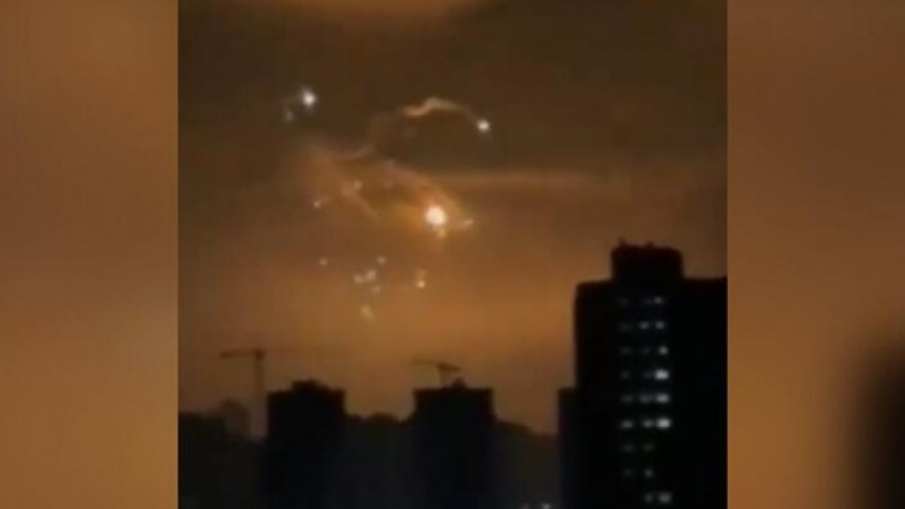 Kiev’de hava savunma sistemi iki saldırıyı durdurdu!