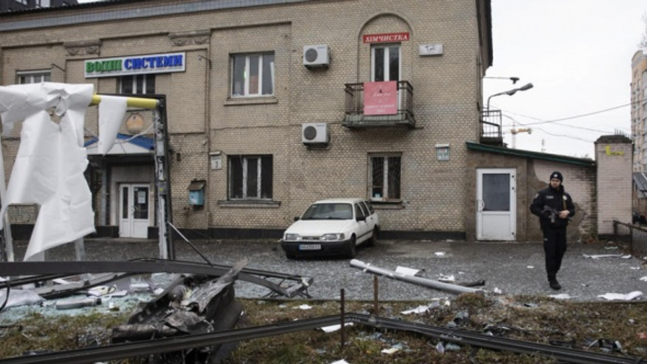 Rusya'dan Ukrayna'ya füze saldırısı: 18 ölü