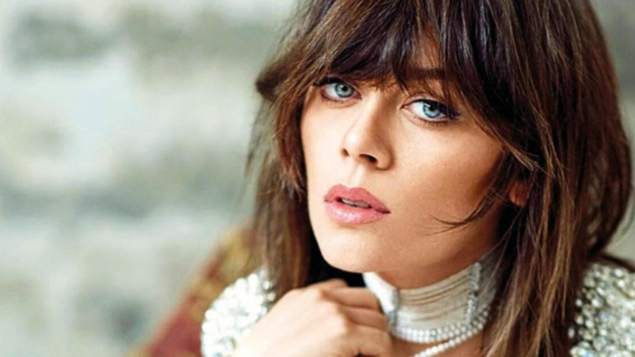 Demet Evgar hamile mi?