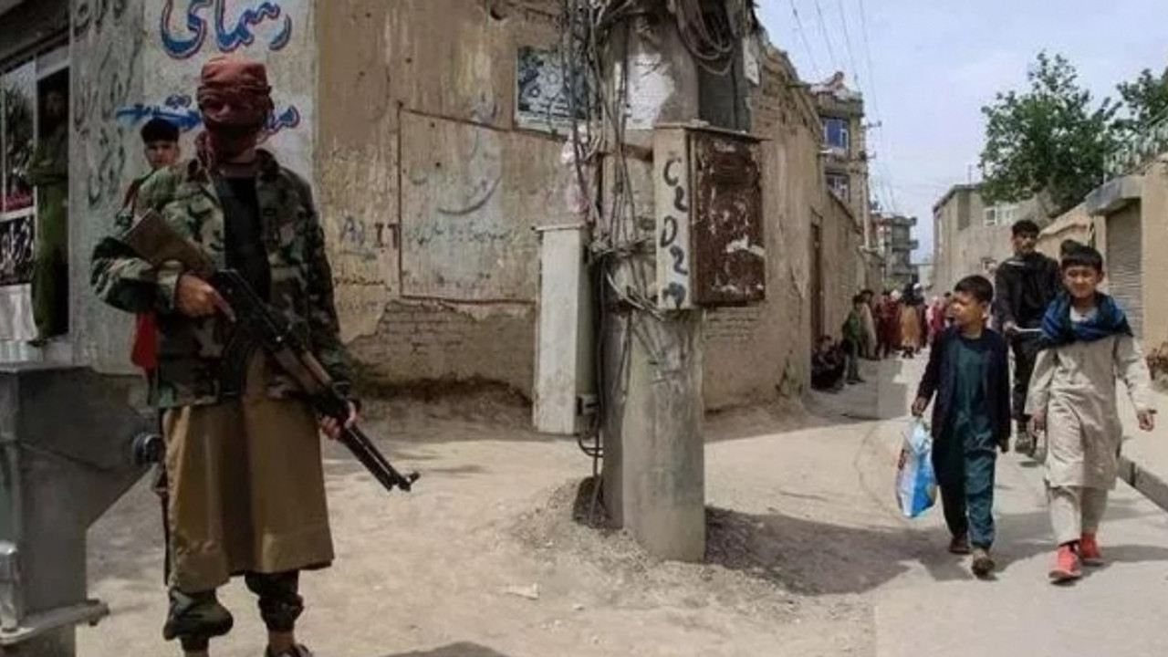 Afganistan'da camiye saldırı: Çok sayıda ölü ve yaralı!