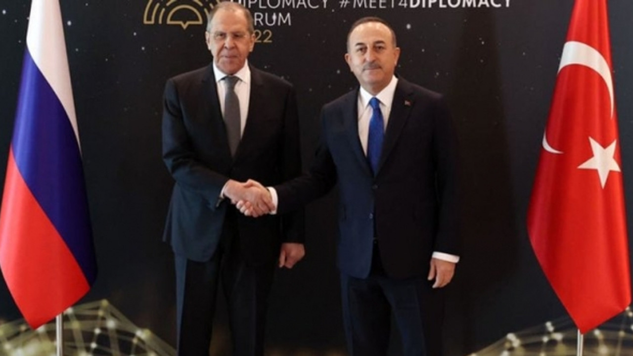 Dışişleri Bakanı Çavuşoğlu, Rus mevkidaşı Lavrov ile görüştü