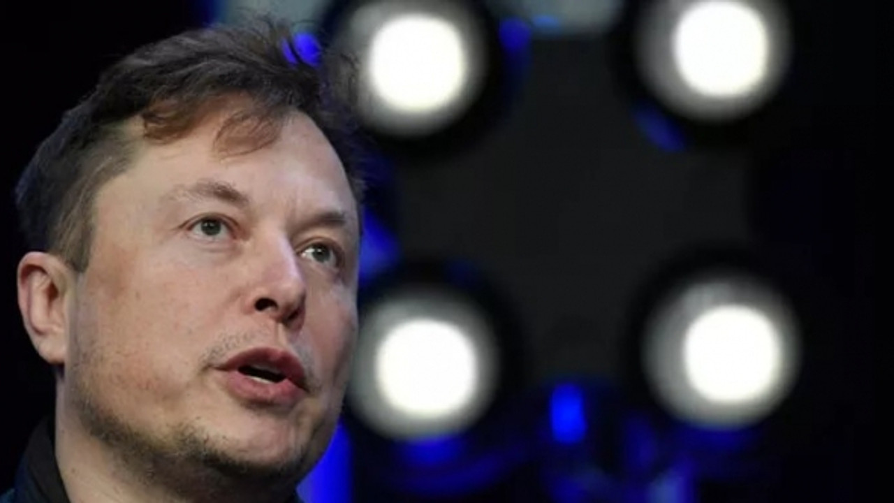 Elon Musk, Twitter'ın tamamına talip oldu!