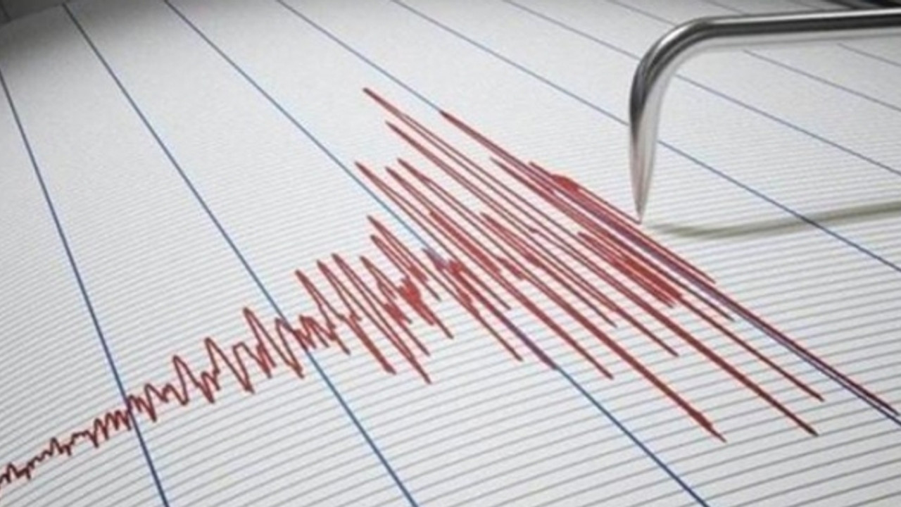 Ege Denizi'nde 4 büyüklüğünde deprem