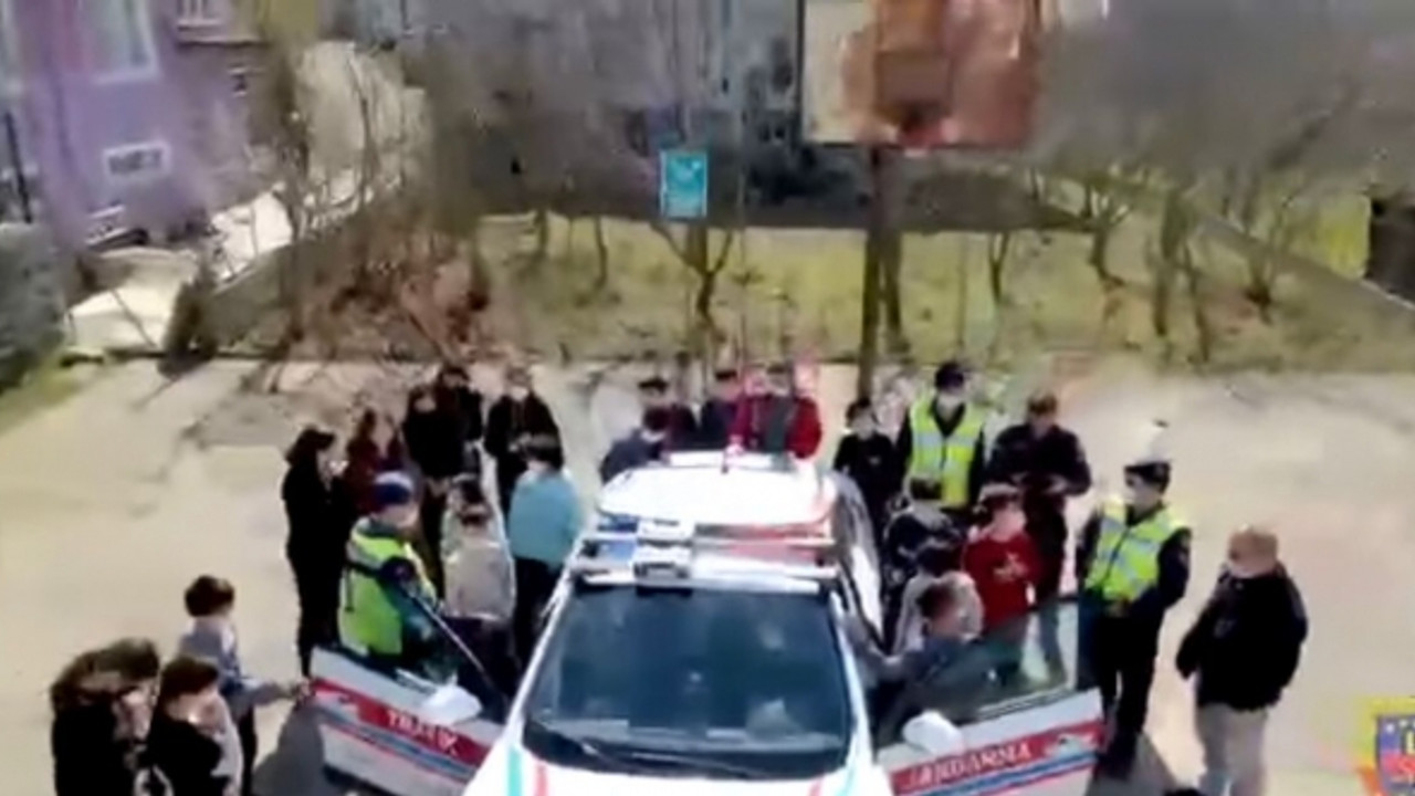Jandarmadan çocuklara yardım eli!