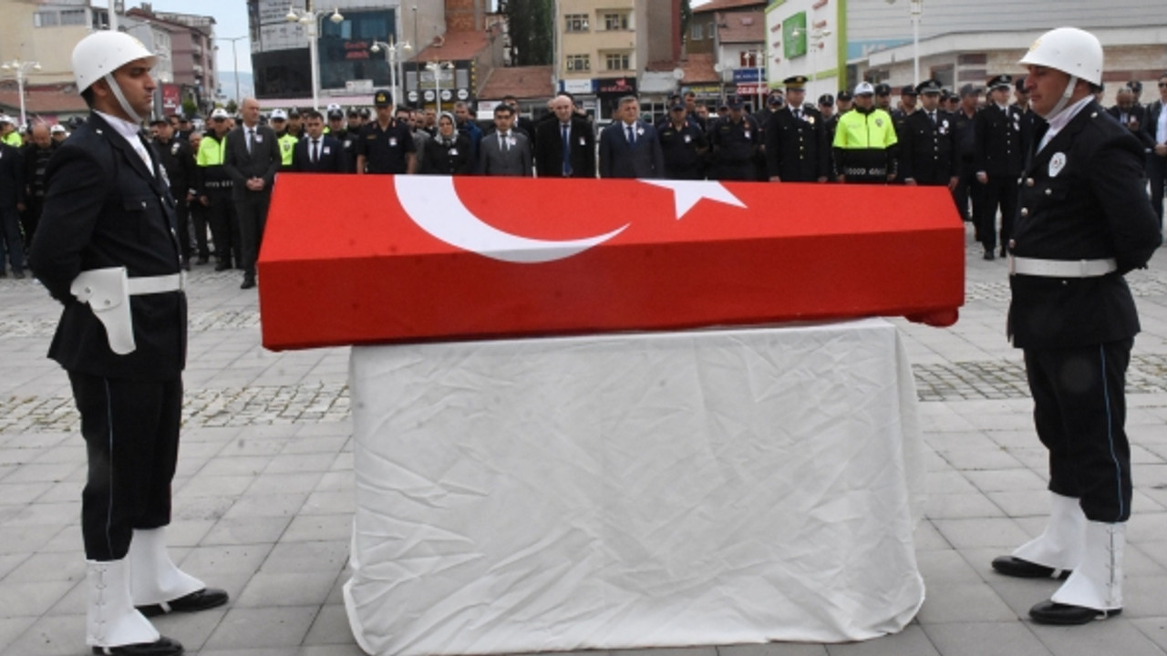 Kalp krizinden ölen polisin cenazesi, Nevşehir’e uğurlandı