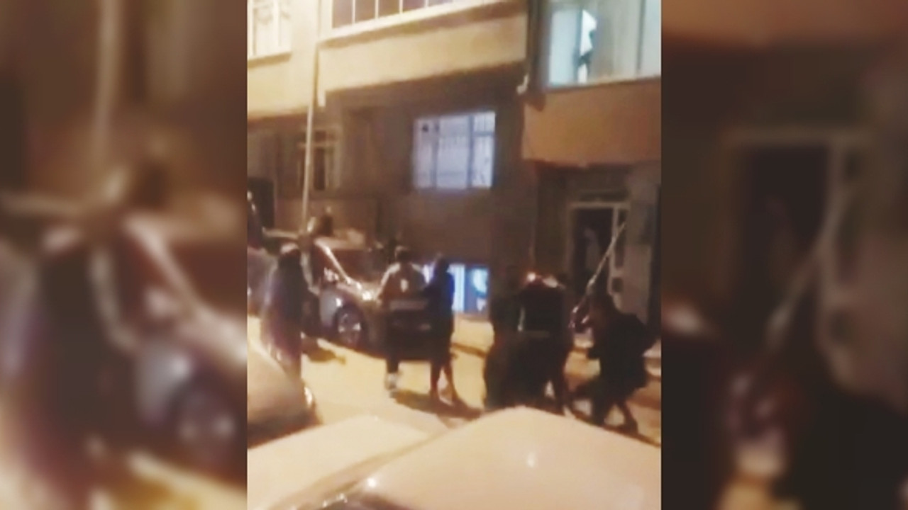 Sultangazi'de komşuların park kavgasında 3 kişi yaralandı