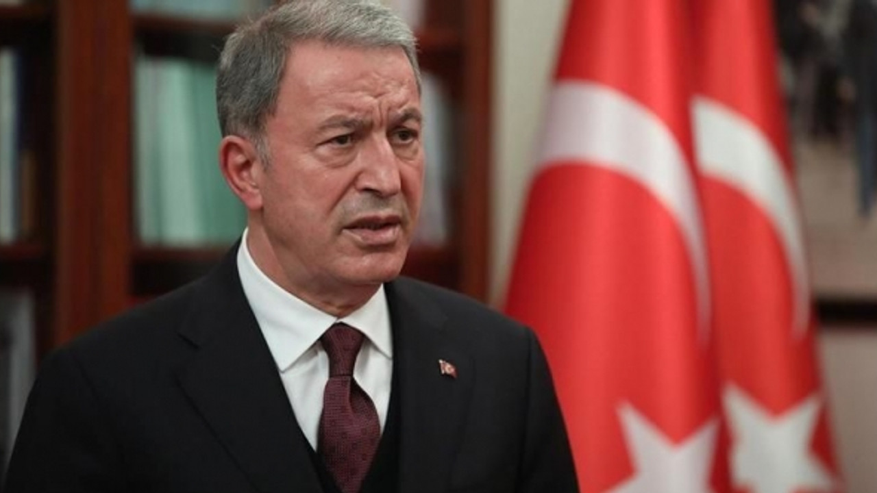 Bakan Akar'dan Yunan parlamentere sert tepki!