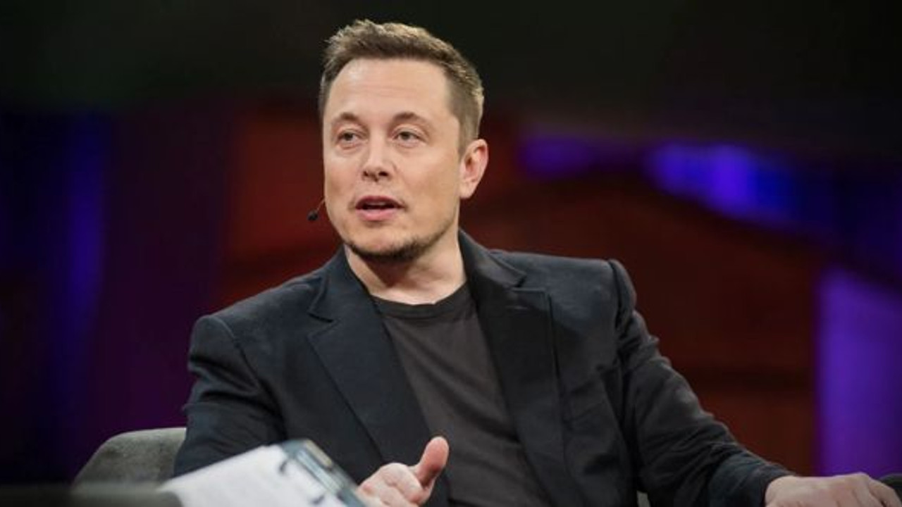 Elon yine yaptı yapacağını! '1453' paylaşımı gündem oldu