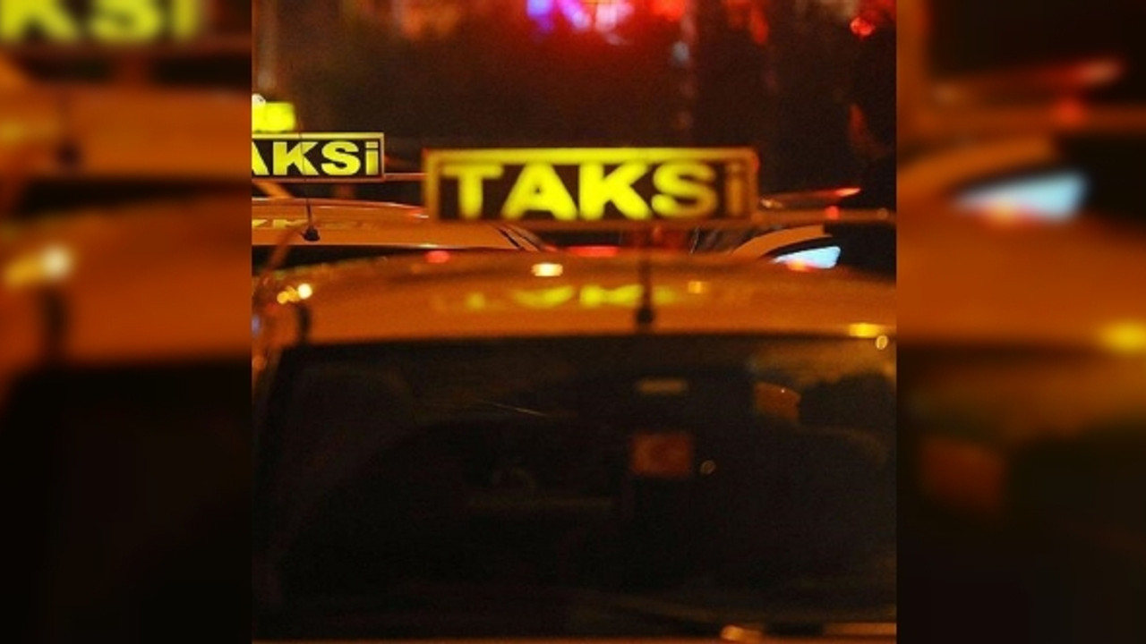 İndi bindi ücreti tartışmasında, taksici dehşeti yaşadı!
