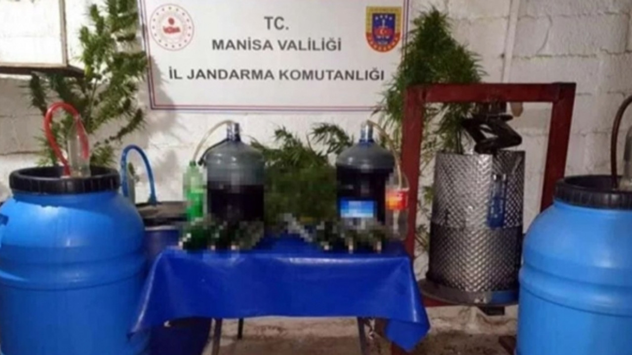 Jandarmadan zehir tacirinin evine operasyon!