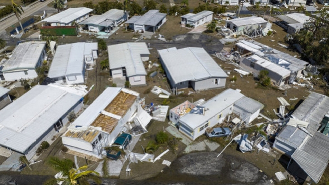 Kasırga fena vurdu! Hasar büyük