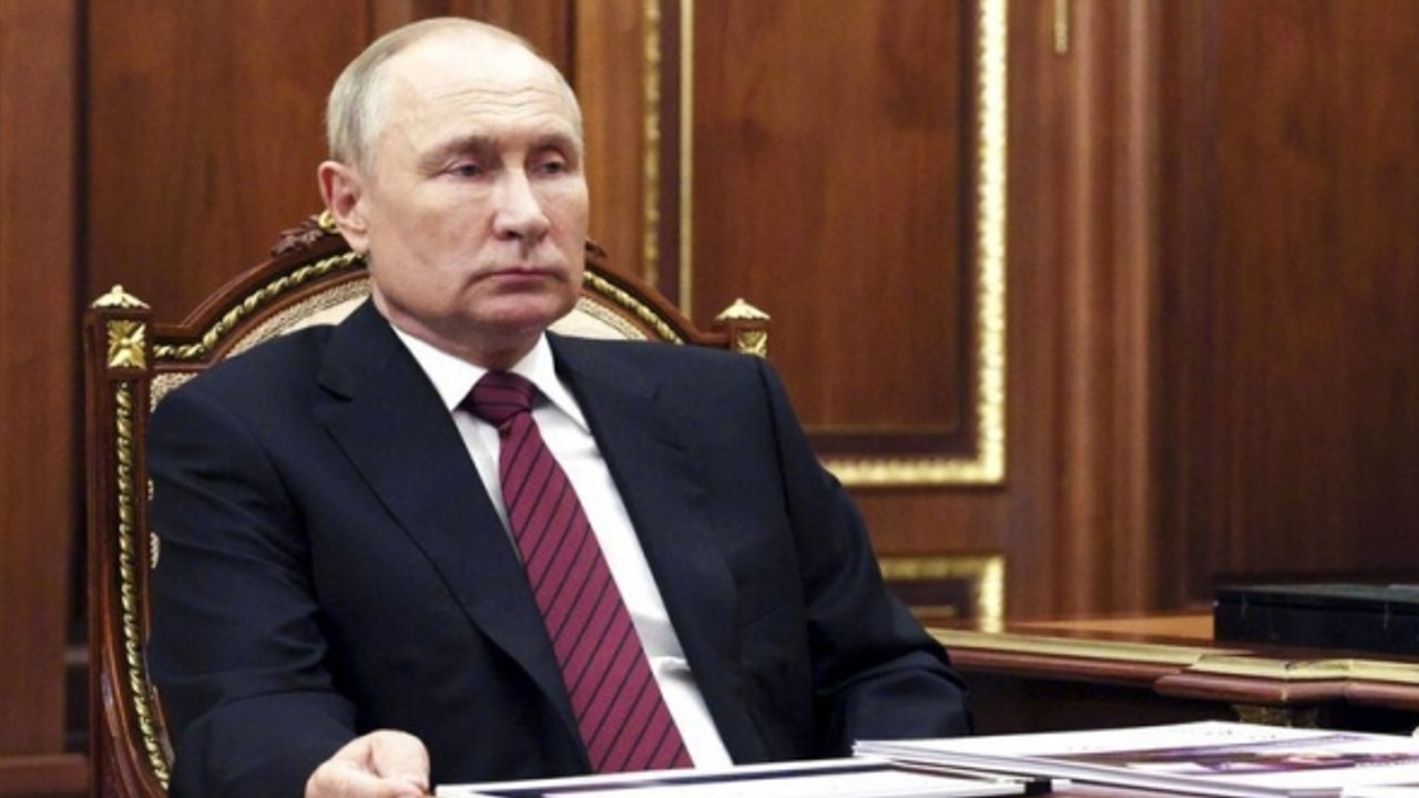 Putin, ilhak kararını resmen onayladı