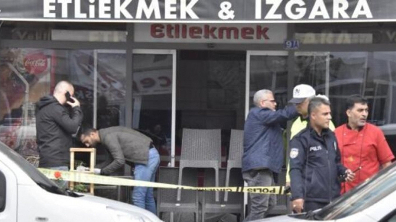 Sokakta bıçaklandı sığındığı iş yerinde öldü!