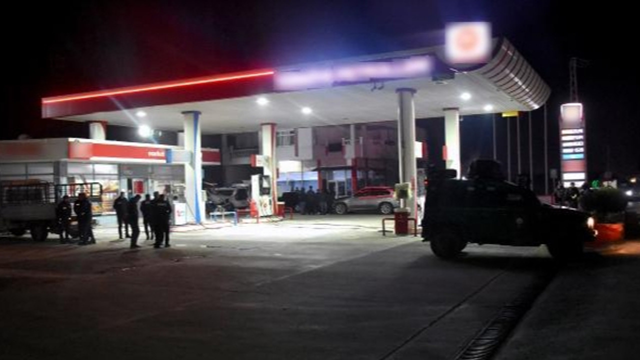 Akaryakıt istasyonuna silahlı saldırı!