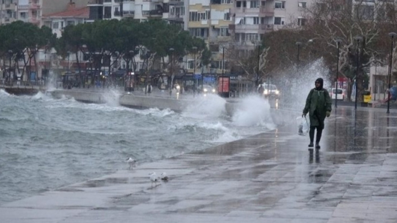 Ege Denizi için 'fırtına' uyarısı: Dikkatli olun!