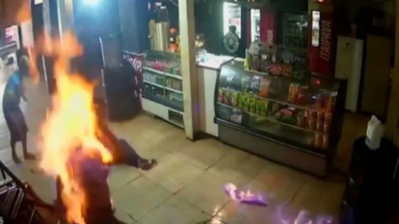 Gece kulübünde dehşet! Kadını yakarak öldürdüler