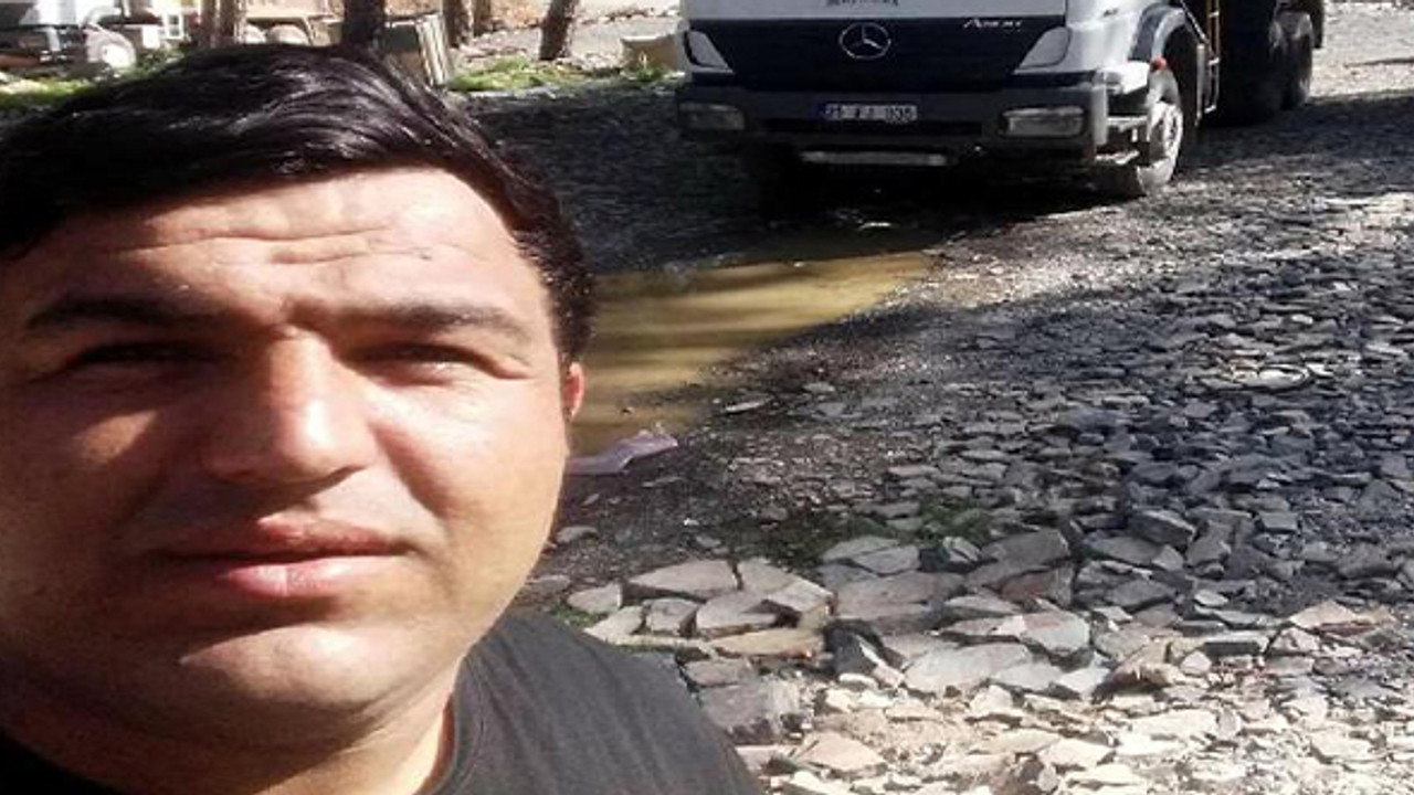 İstinat duvarı çöktü, devrilen kepçenin operatörü feci şekilde can verdi