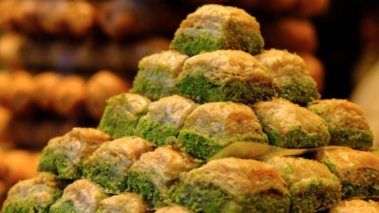 Tatlı fiyatları zamlandı: Tulumba 4, halka 7 TL oldu
