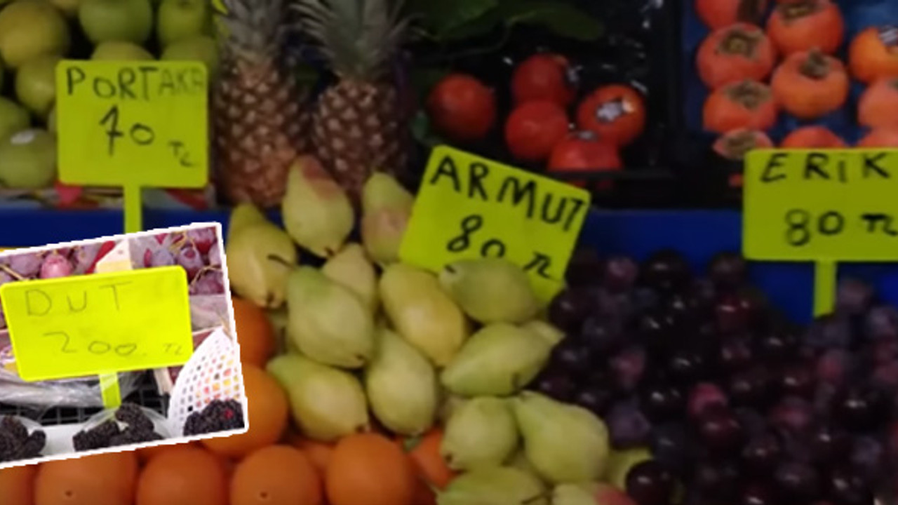Turiste göre tarife: Tezgahtaki meyvelerin fiyatı dudak uçuklatıyor
