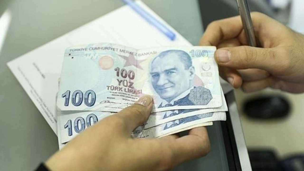 Depremzedelere destek ödemeleri başladı