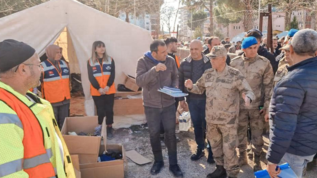Jandarma 7/24 sahada! Orgeneral Arif Çetin çalışmaları denetledi