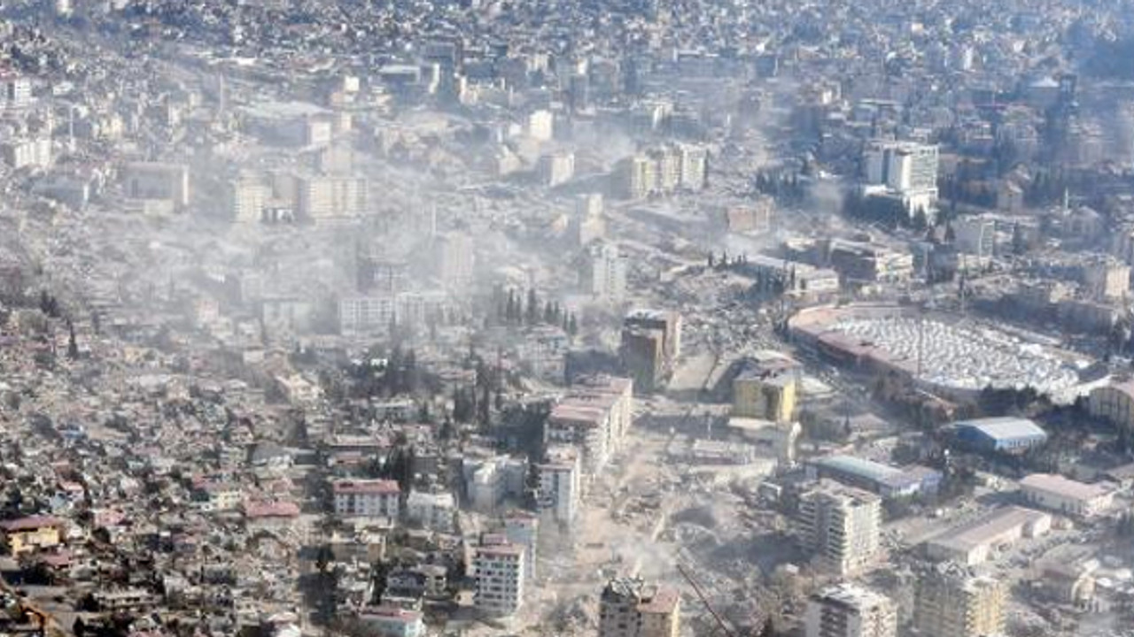 Kahramanmaraş'taki büyük yıkım helikopterden görüntülendi