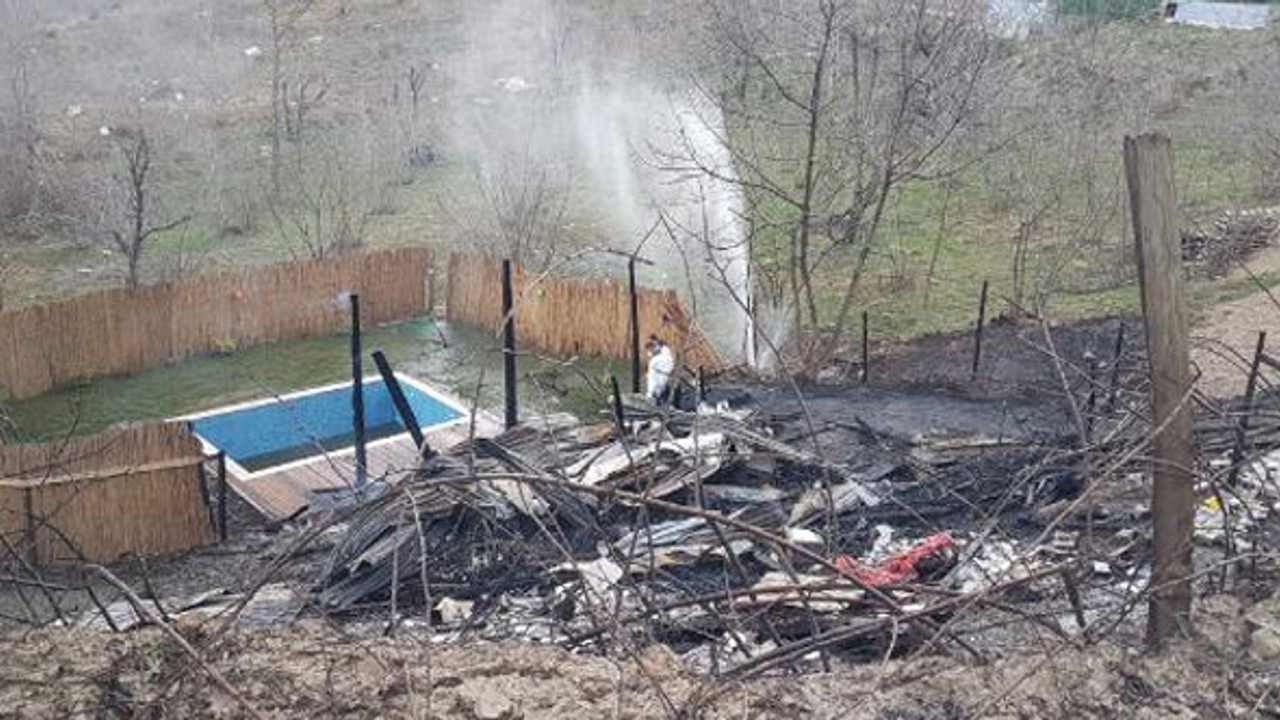 Sapanca'da bungalov yangını; 2 genç hayatını kaybetti