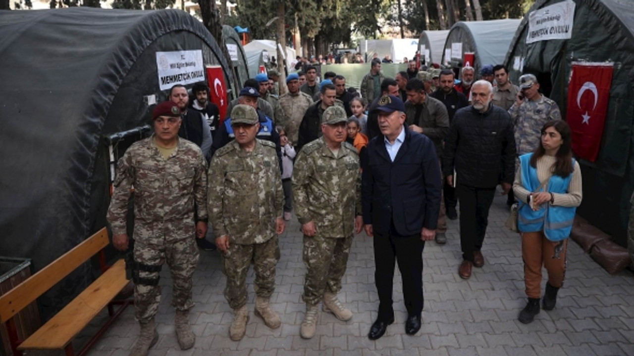 Bakan Hulusi Akar, Hatay'da incelemelerde bulundu