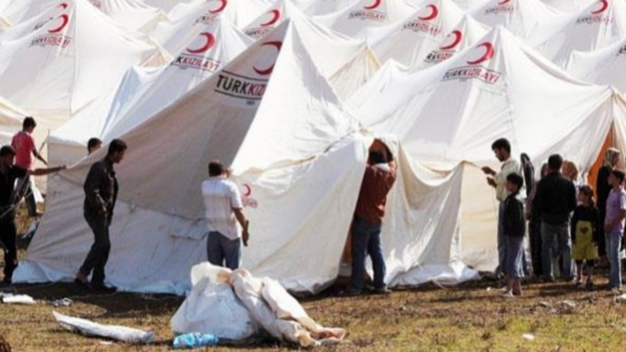 Çadır iddiaları sonrasında hakkında soruşturma başlatılan Bursa İl Milli Eğitim Müdürü görevden alındı