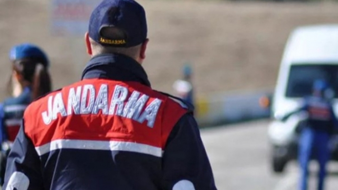 jandarmadan uyuşturucu darbesi! Kıskıvrak yakaladılar