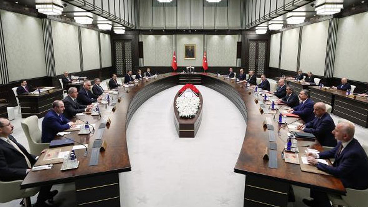 Kabine toplandı: Gündemde deprem ve seçimler var