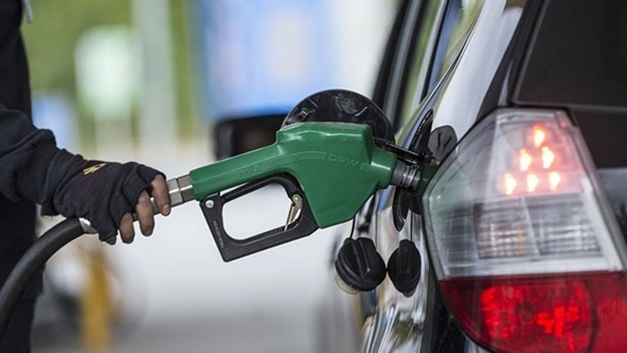 Motorine beklenen zam pompaya yansıdı! İşte güncel akaryakıt fiyatları