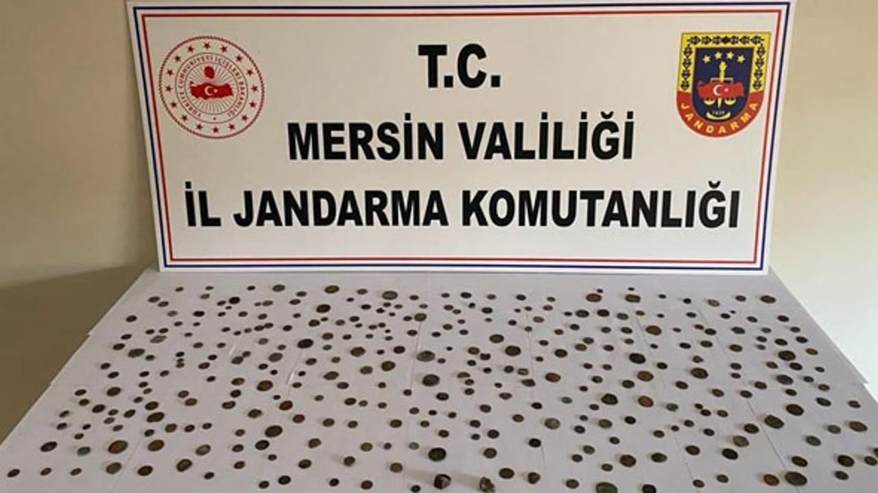 Müşteri ararken jandarmaya takıldı! tarihi eser kaçakçısı kıskıvrak yakalandı