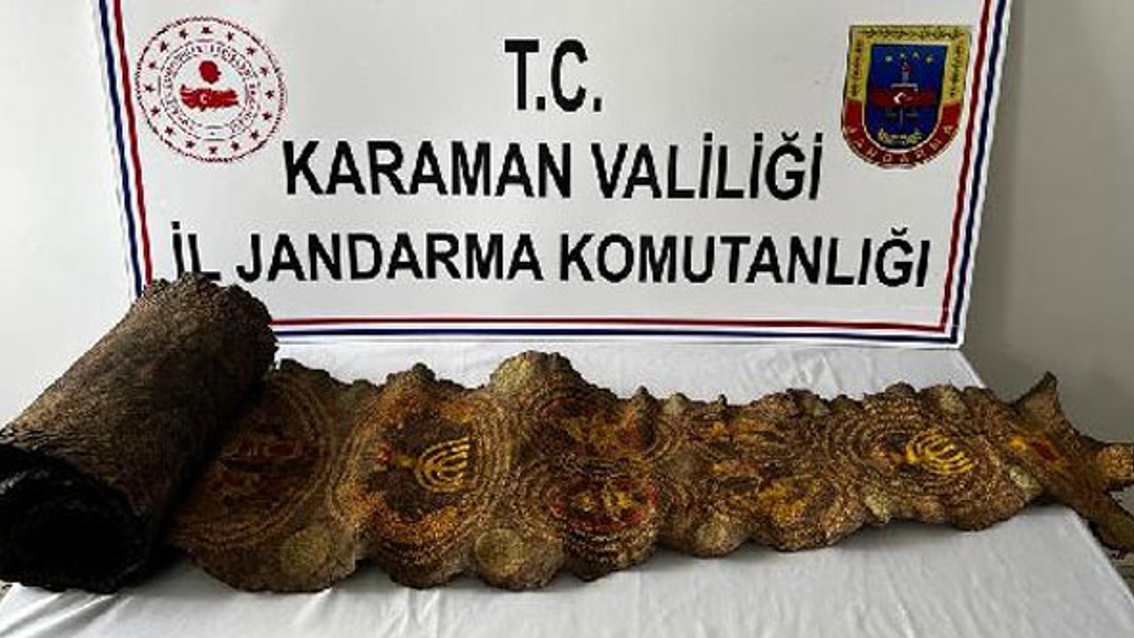Jandarma, Antik Mısır dönemine ait piton derisine işlenmiş eser ele geçirdi