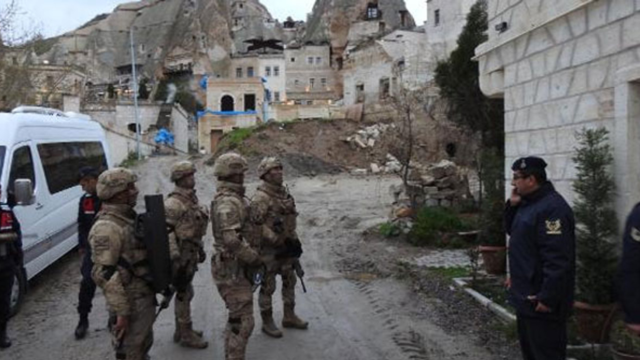 Jandarma'dan dev uyuşturucu operasyonu: 70 zehir tacirine gözaltı