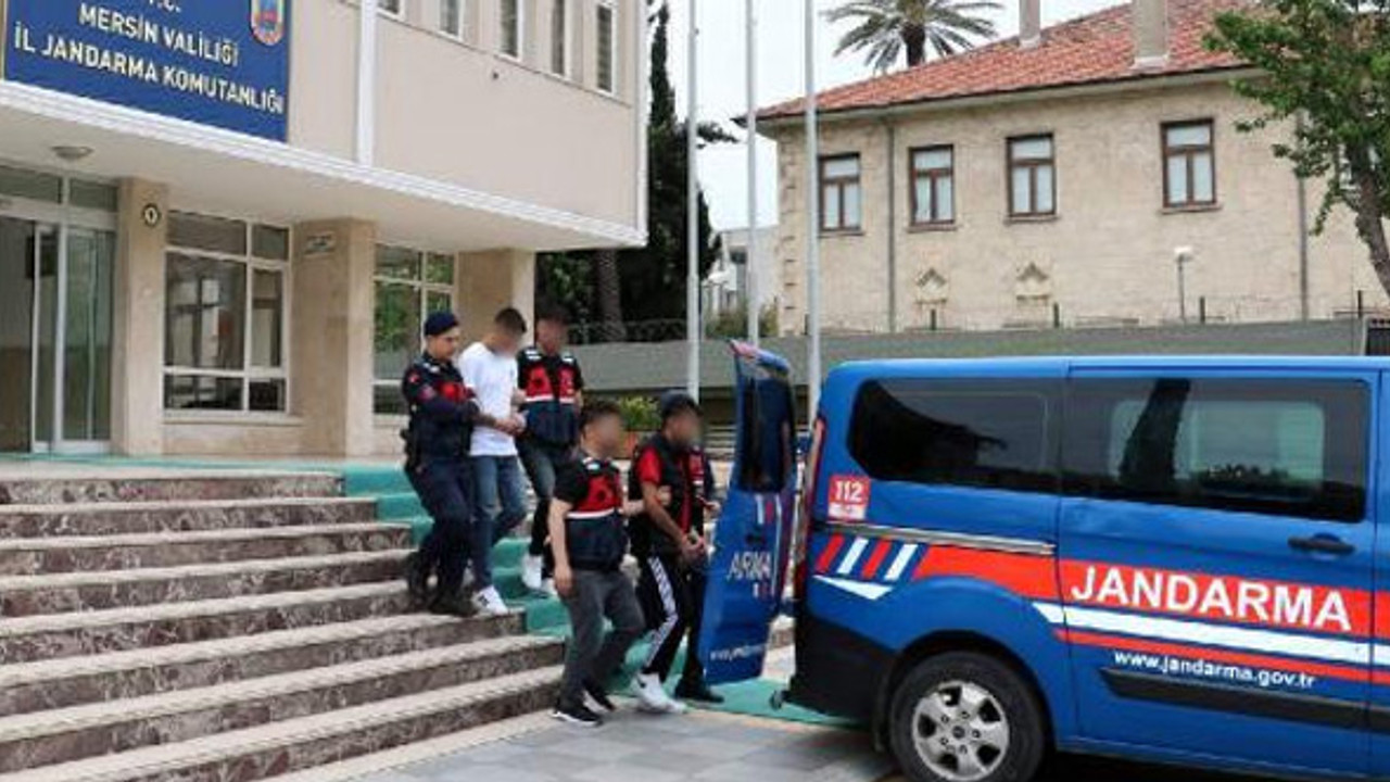 Jandarma'nın paketlediği zehir tacirleri tutuklandı