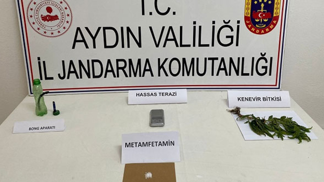 Jandarma uyuşturucuya geçit vermedi