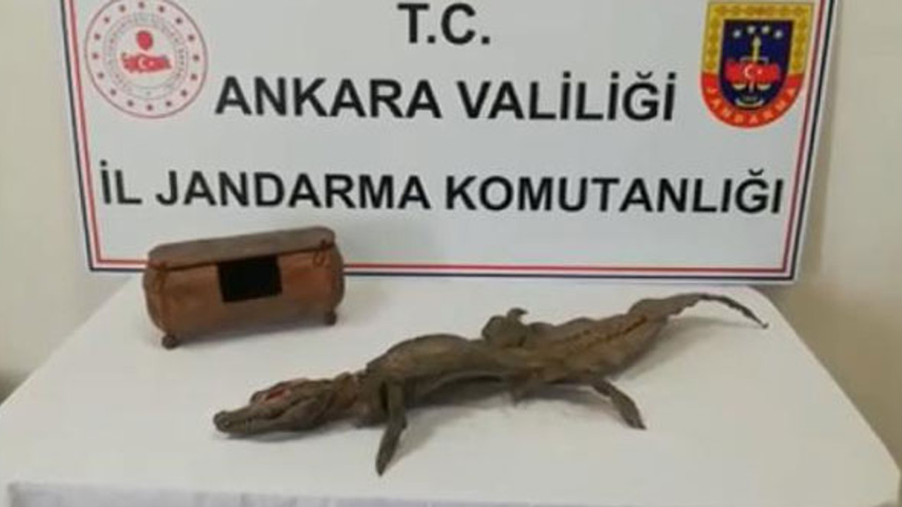 Jandarmadan kaçakçılara darbe! 5 milyon TL değerinde tarihi eser ele geçirildi